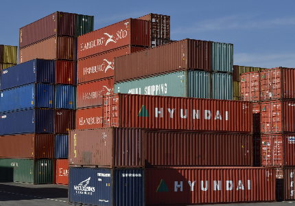 Tarifas de transporte de contenedores disminuye un 4,9%
